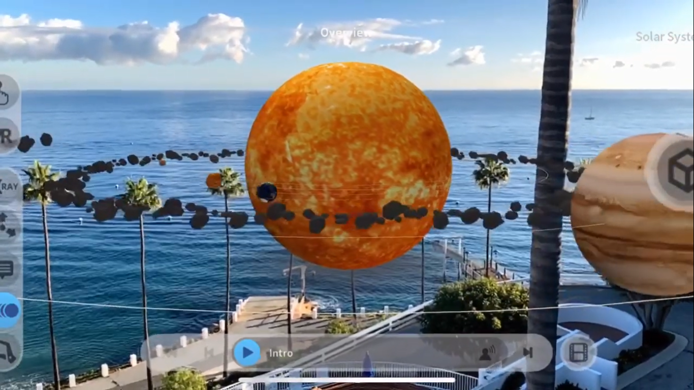 Immersive Learning – Explore the Solar System in AR